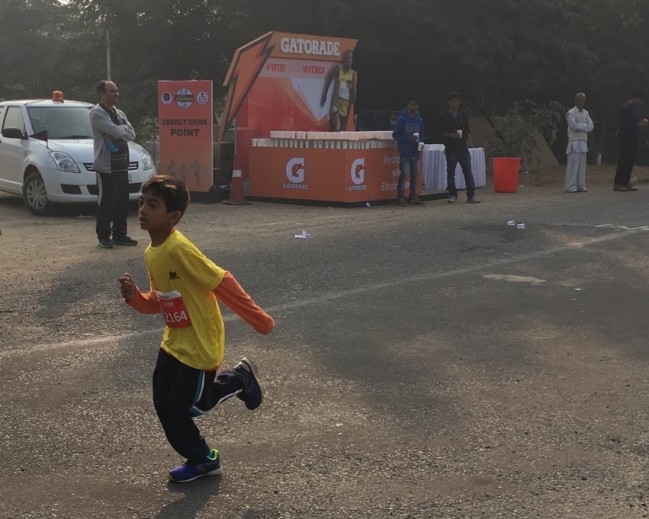 Fitness is essential, 2880 kids participate in mini marathon