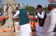 West Bengal: बांकुड़ा में अमित शाह ने जिस मूर्ति पर फूल चढ़ाए उस पर छिड़ा विवाद, TMC ने बताया बाहरी